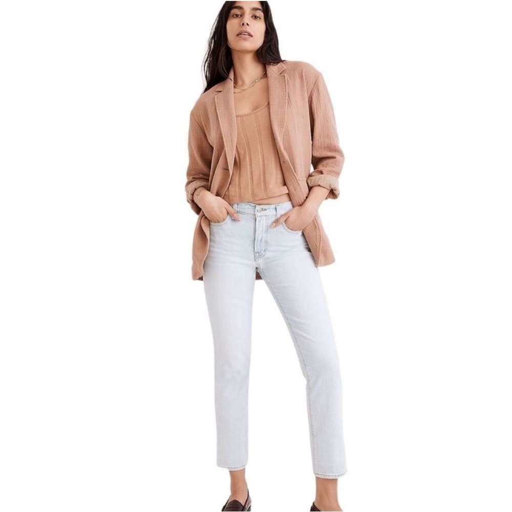 Madewell The Mid-Rise Perfect Vintage Straight Leg Jean in Light Wash - Size 28P